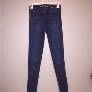 Size 0 American Eagle high waisted jeans!